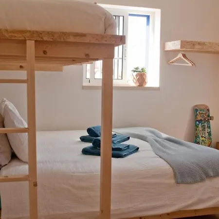 Bed & Breakfast Kokua Surfarm 2*